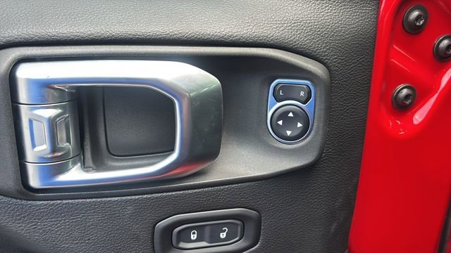2022 Jeep Wrangler Unlimited Rubicon 392 - Photo 10