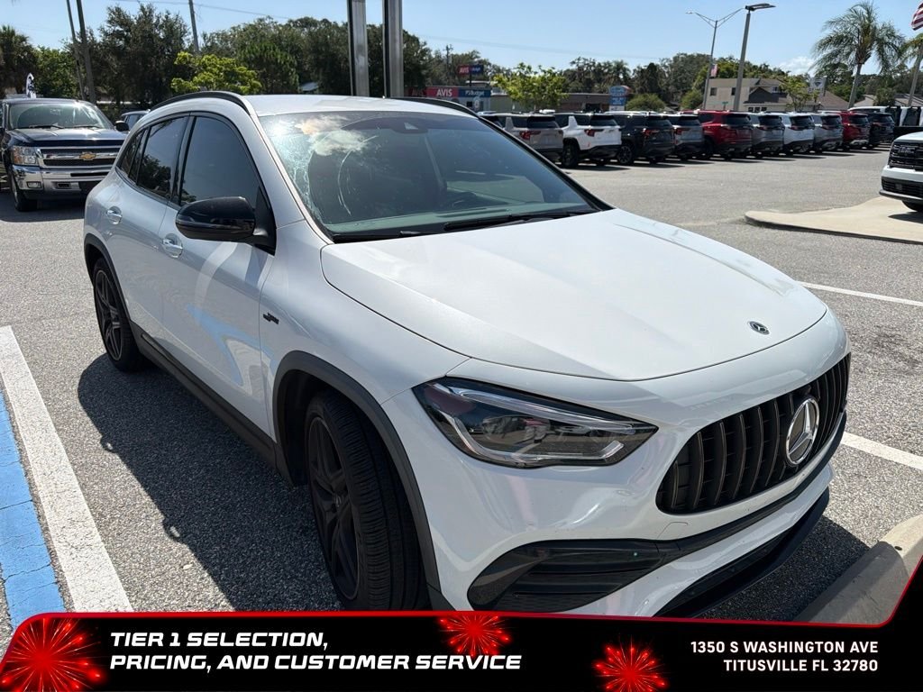 Used 2023  Mercedes-Benz GLA 35 AMG® image 2