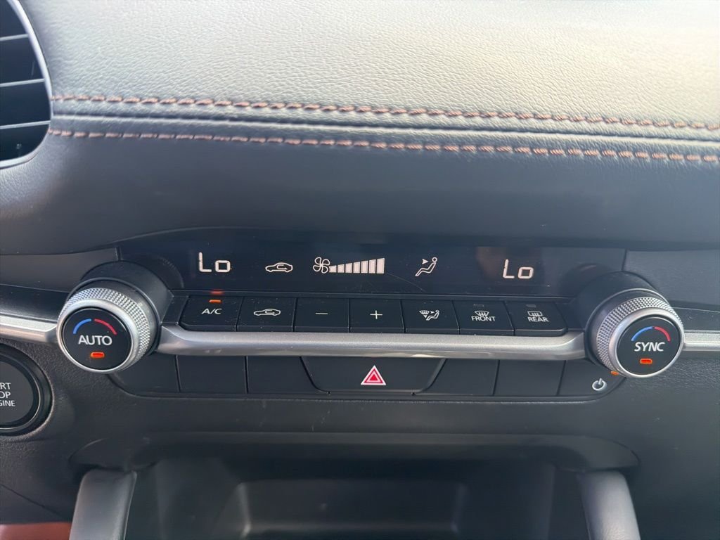 Used 2024 White Mazda 2.5 S Select Sport image 23