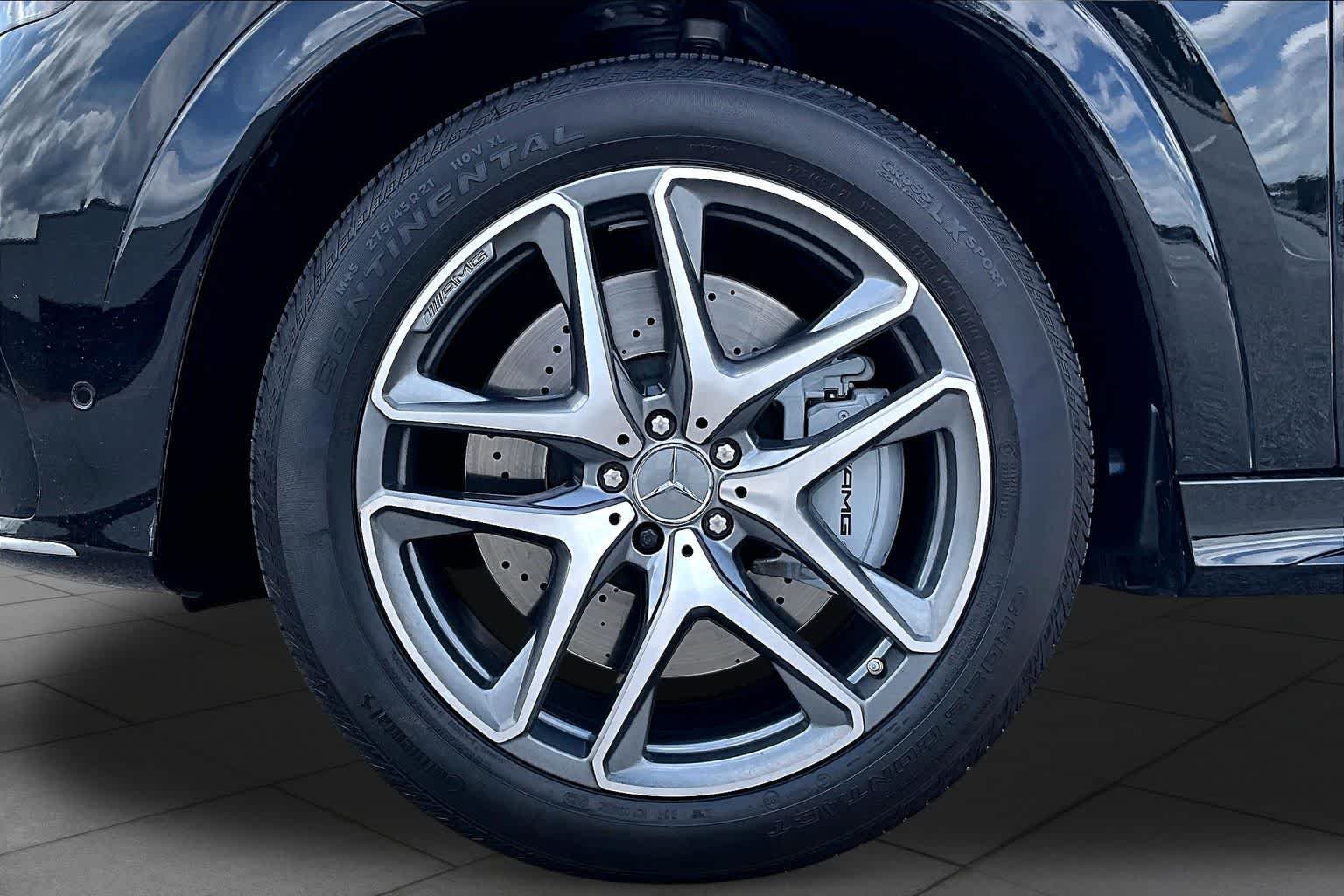 Used 2024 Obsidian Black Metallic Mercedes-Benz AMG® GLE 53 image 11