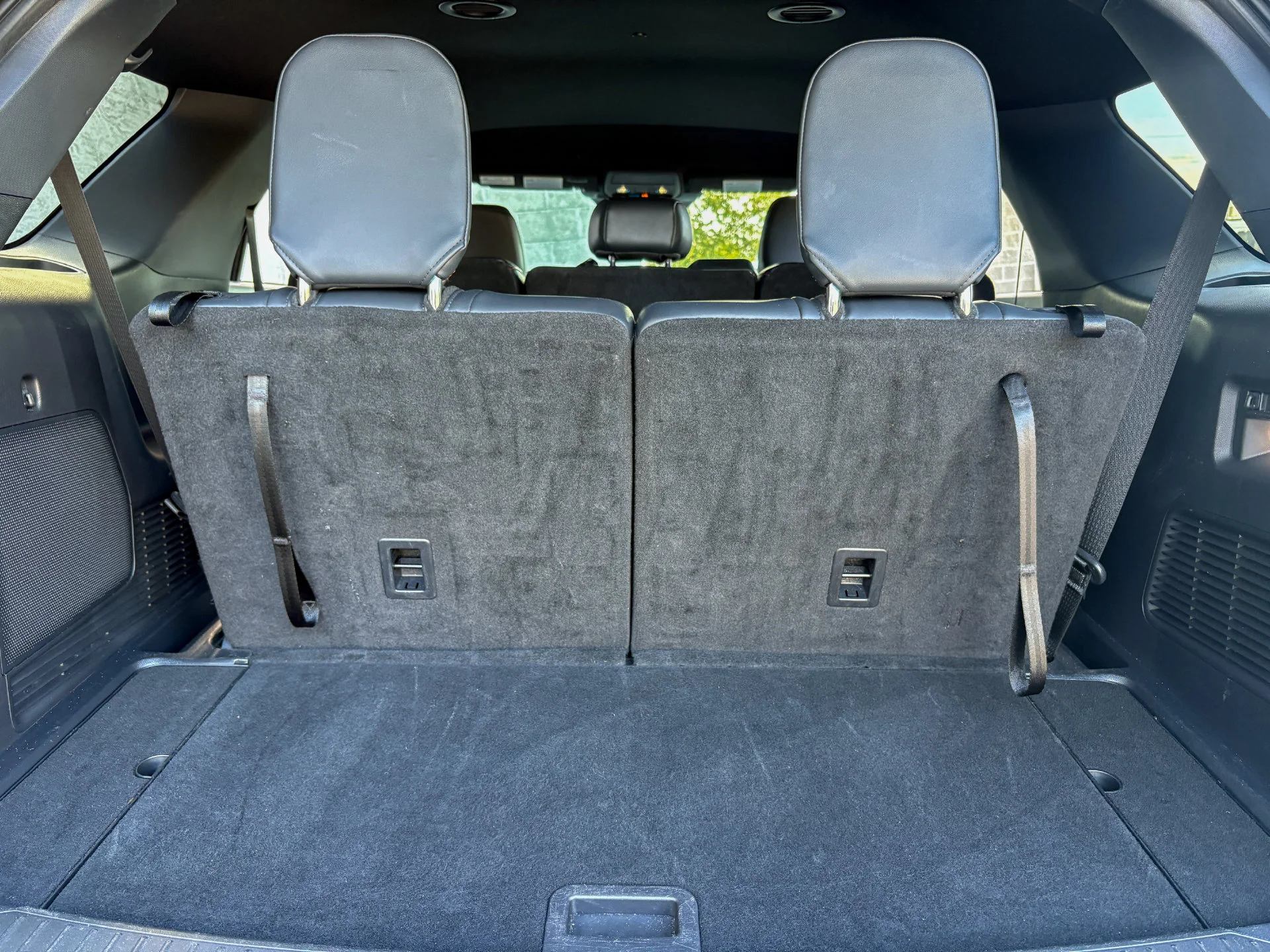 Used 2025 Gray Ford ST-Line image 29
