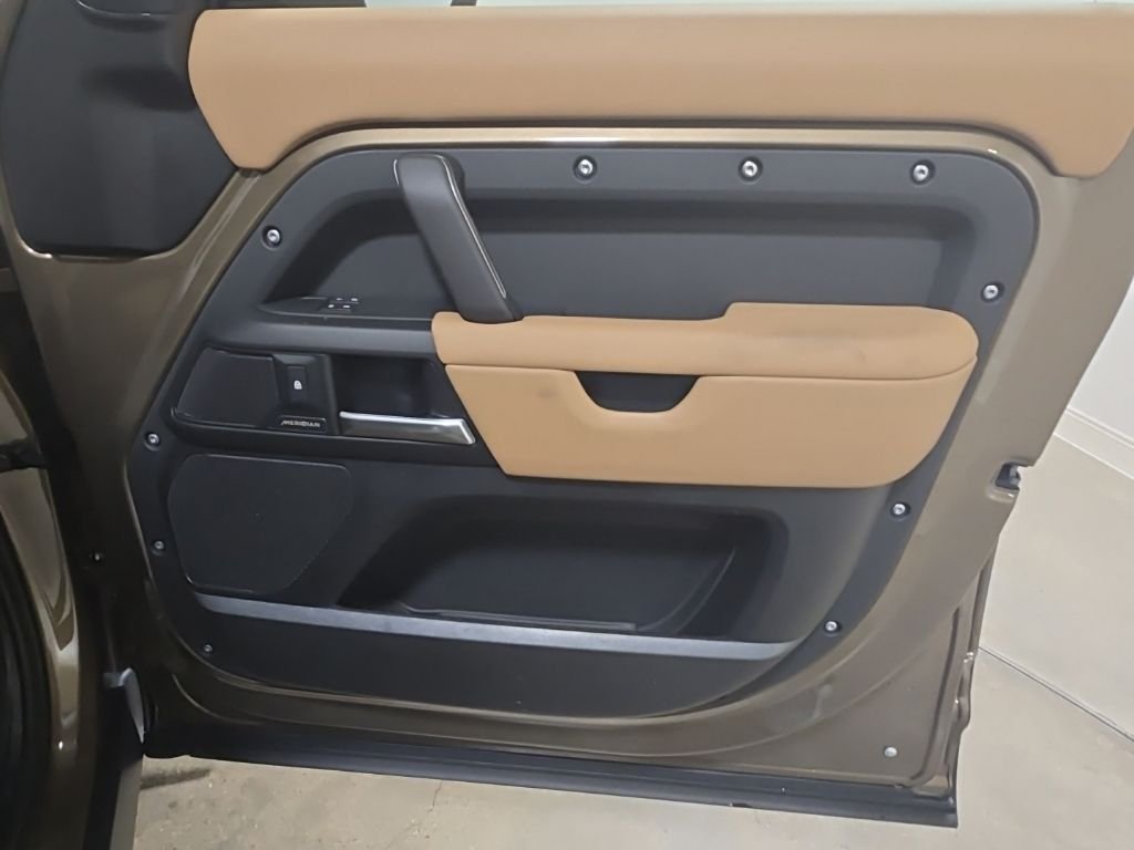 New 2026 Gondwana Stone LAND ROVER S image 28