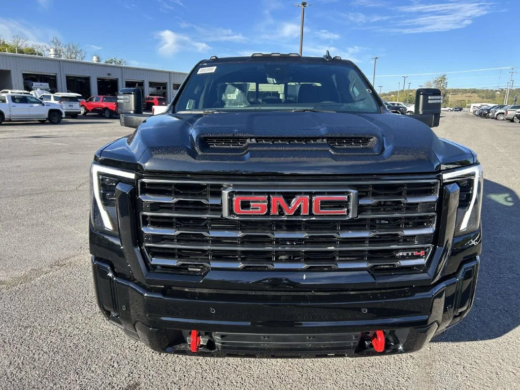 New 2026 Onyx Black GMC AT4 image 9