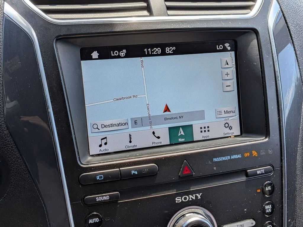 Used 2019 White Ford Sport image 20