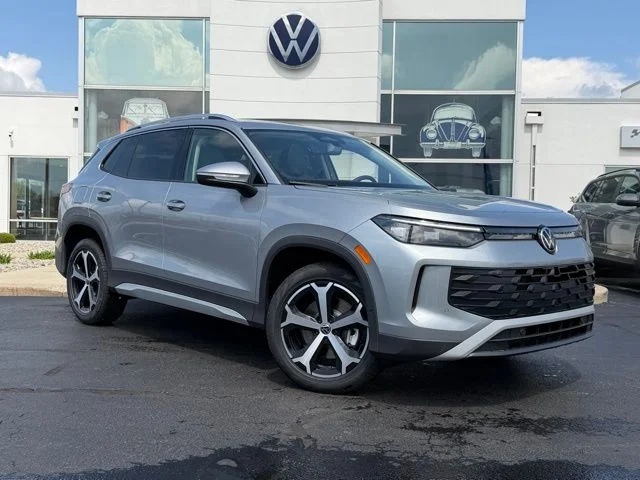 New 2026 Silver Volkswagen 2.0T SE image 1
