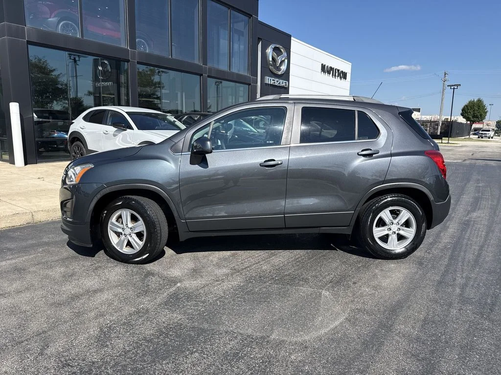 Used 2016 Gray Chevrolet LT image 8