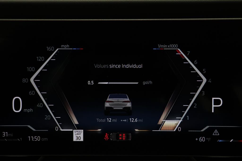 New 2026 Mineral White Metallic BMW 740i xDrive image 8