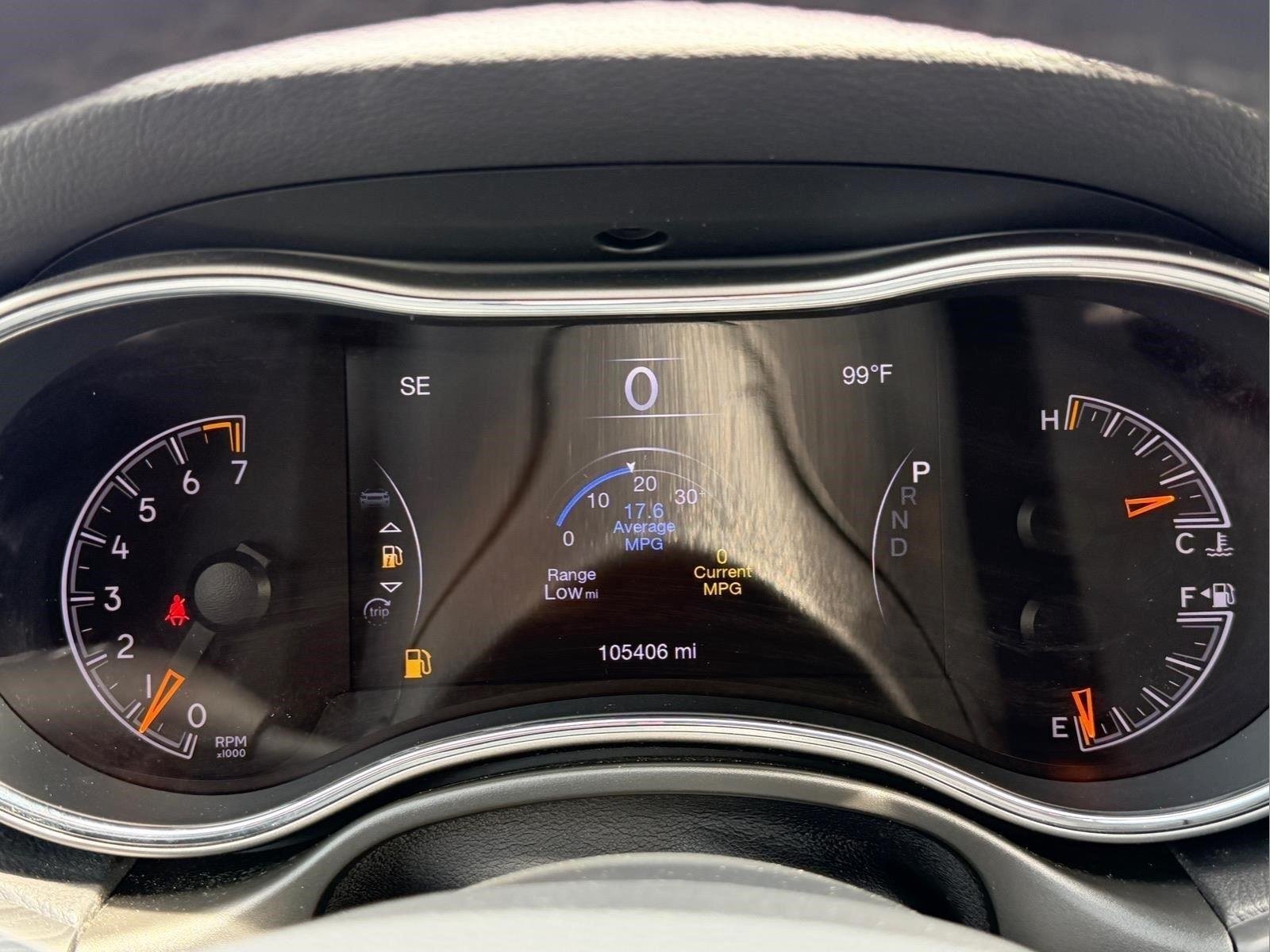 Used 2020 Diamond Black Crystal Pearlcoat Jeep Limited image 26