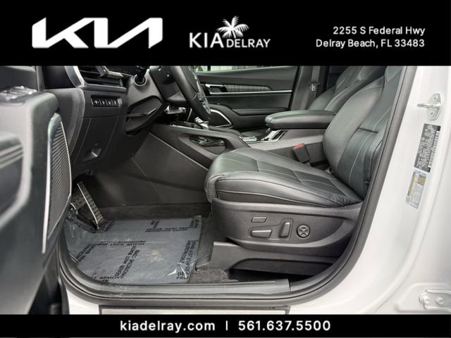 Certified Used 2024 White Kia SX image 18