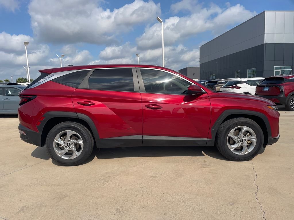Used 2024 Red Hyundai SE image 6