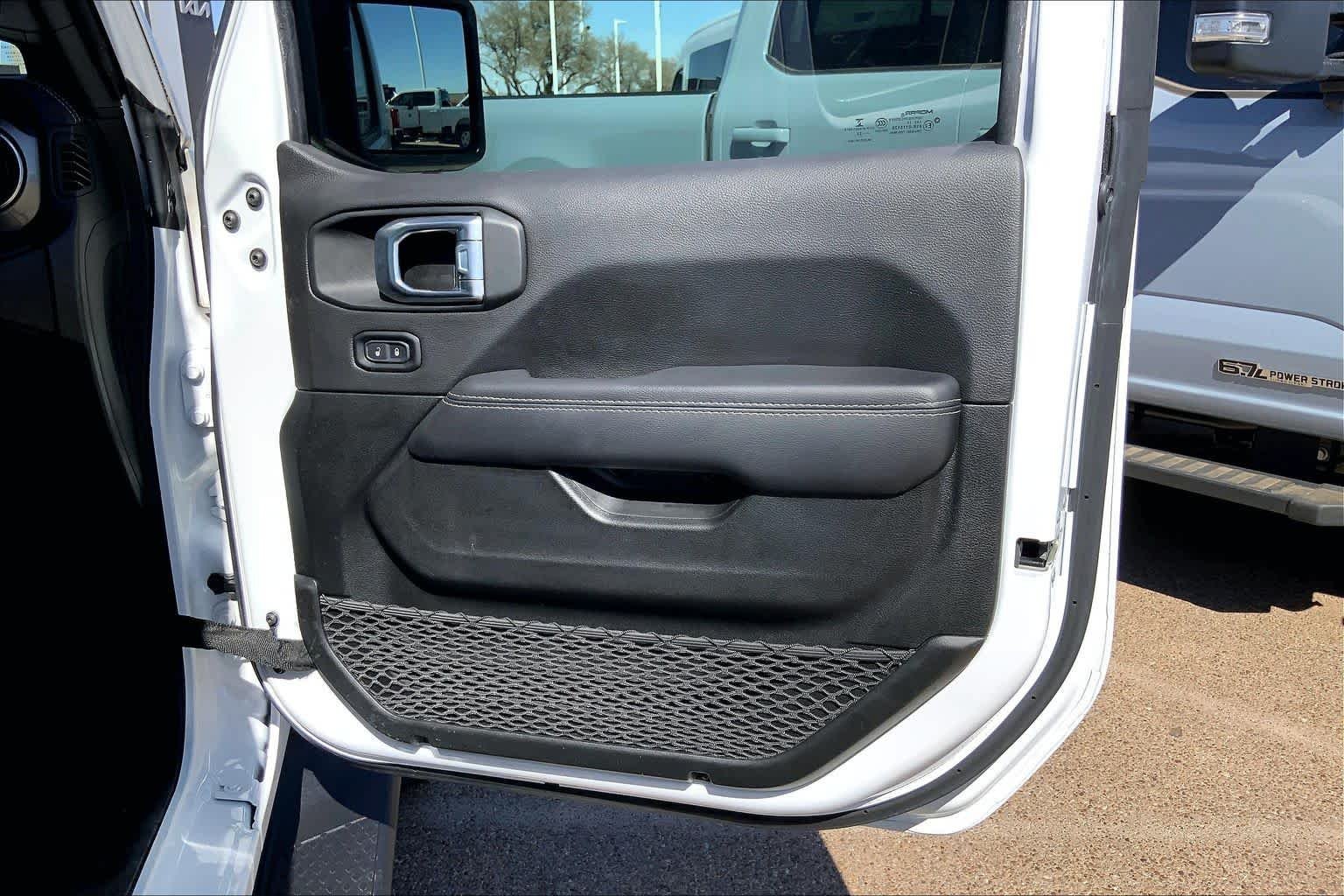 Used 2022 Bright White Clearcoat Jeep Overland image 44