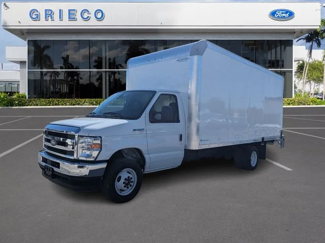 New 2026 Oxford White Ford E-450 DRW image 19