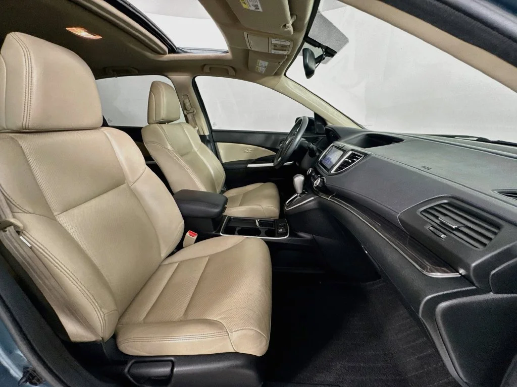 Used 2015 Mountain Air Metallic Honda EX-L image 35