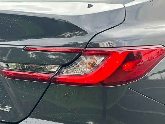 Certified Used 2025  Toyota LE image 16