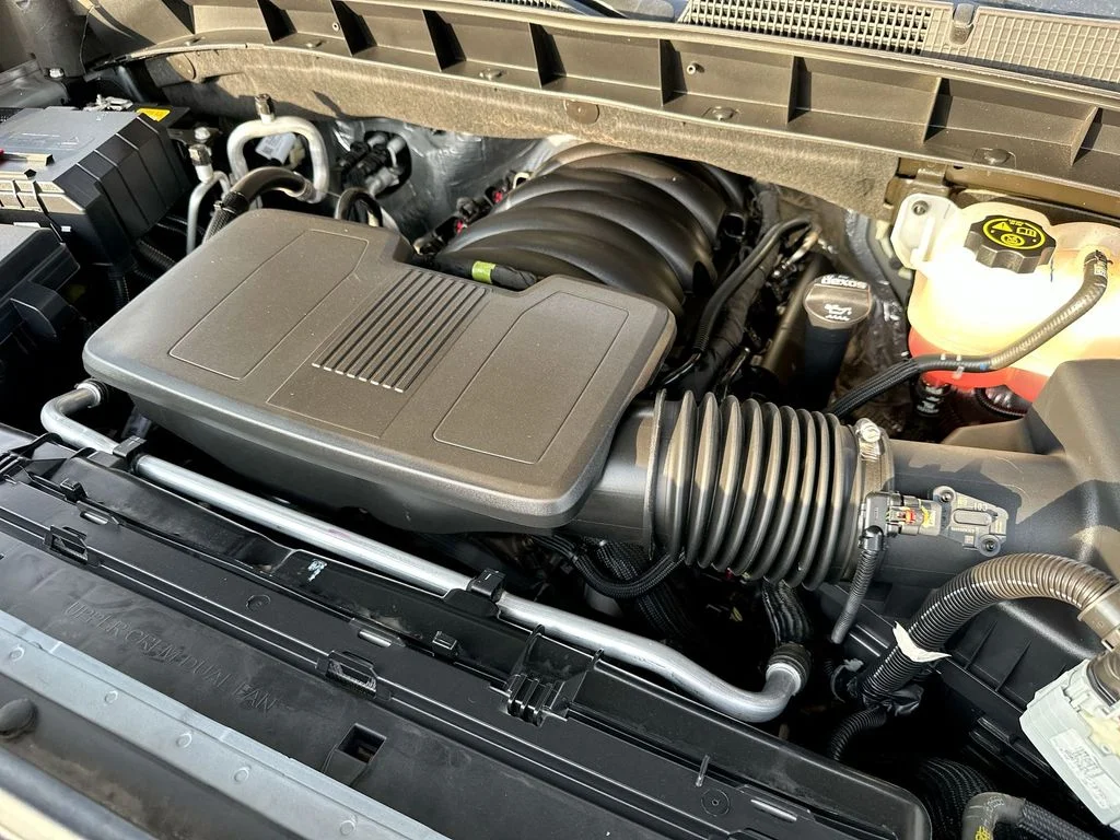 Used 2023 Silver GMC Denali image 15