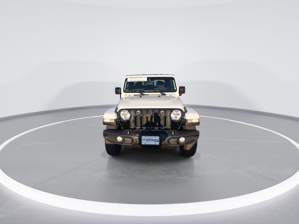 Used 2022 White Jeep Sport image 3