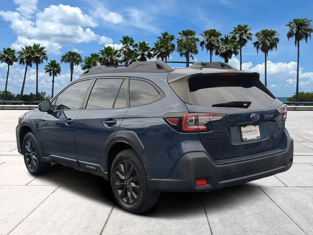 Used 2023 Blue Subaru Onyx Edition image 3