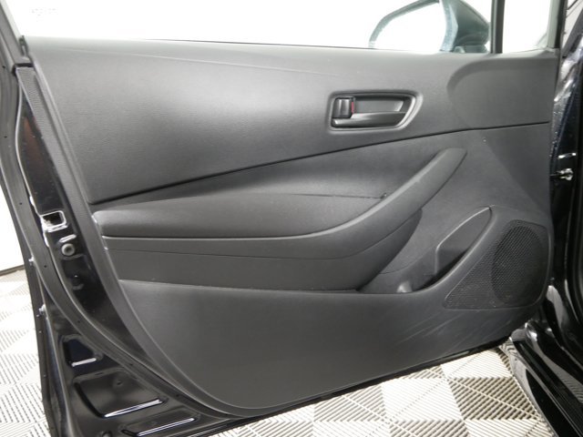 Used 2025 Midnight Black Metallic Toyota LE image 8