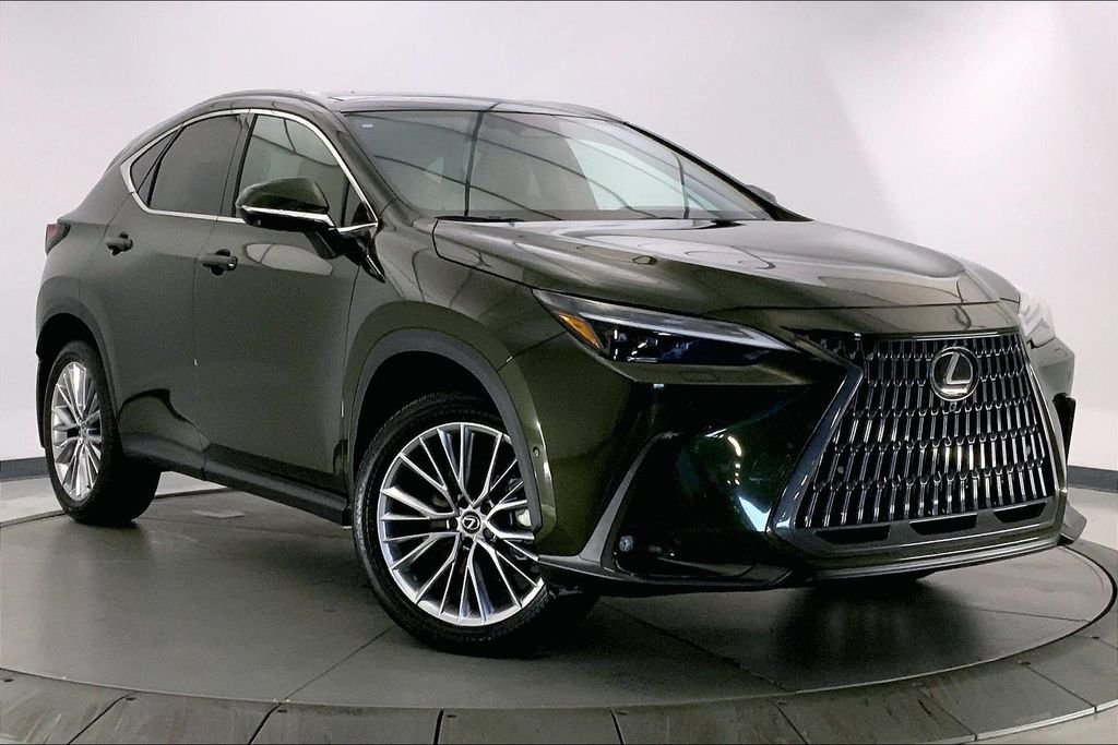 Used 2025 Green Pearl Lexus 350 Luxury image 33