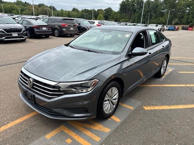 Used 2019 Gray Volkswagen 1.4T S image 7
