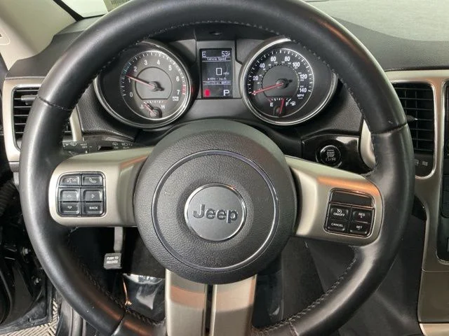Used 2013 Brilliant Black Crystal Pearl Jeep Laredo image 16