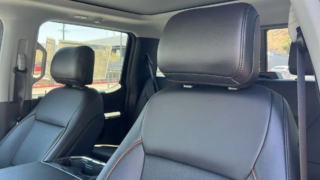 New 2026 Agate Black Metallic Ford F-250® Lariat® image 36