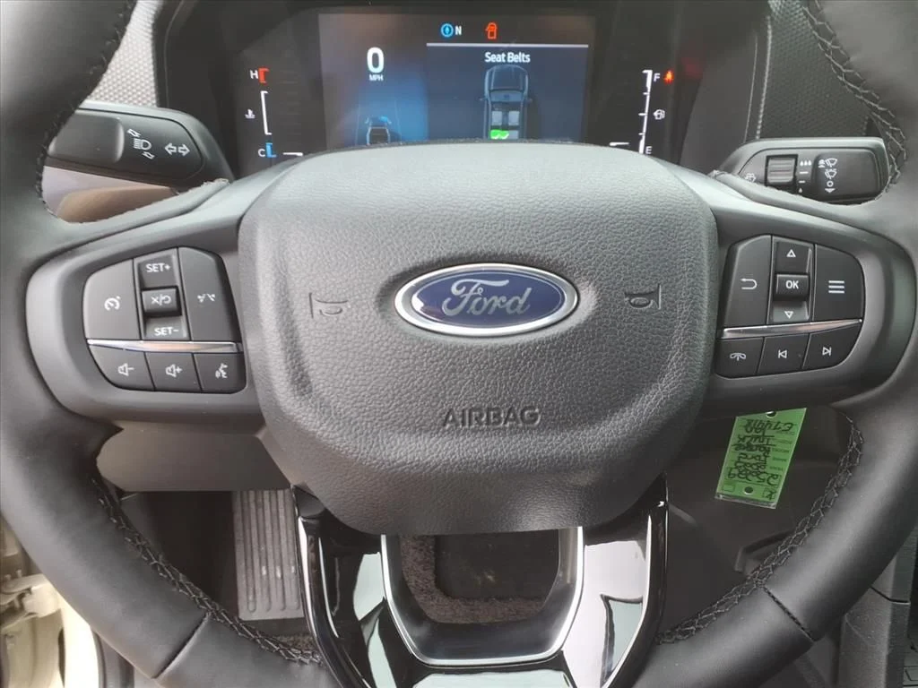 New 2025 Desert Sand Ford XLT image 19