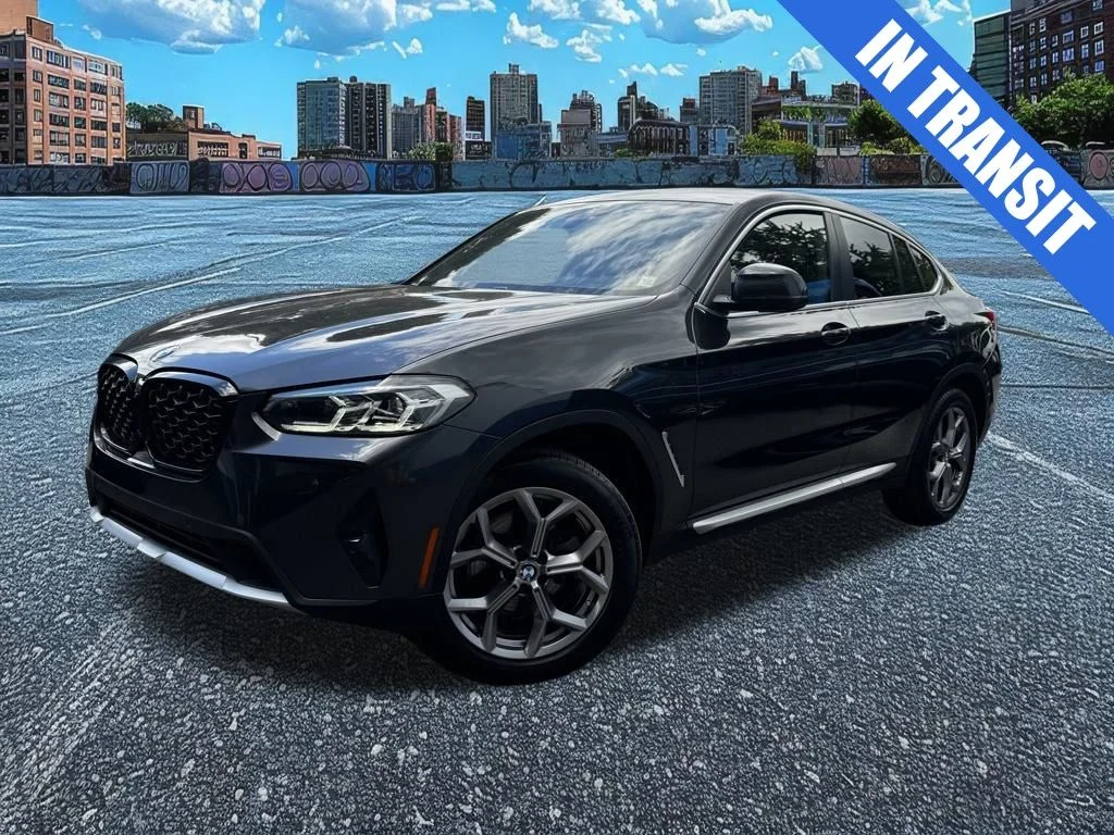 2025 BMW X4 xDrive30i's photo