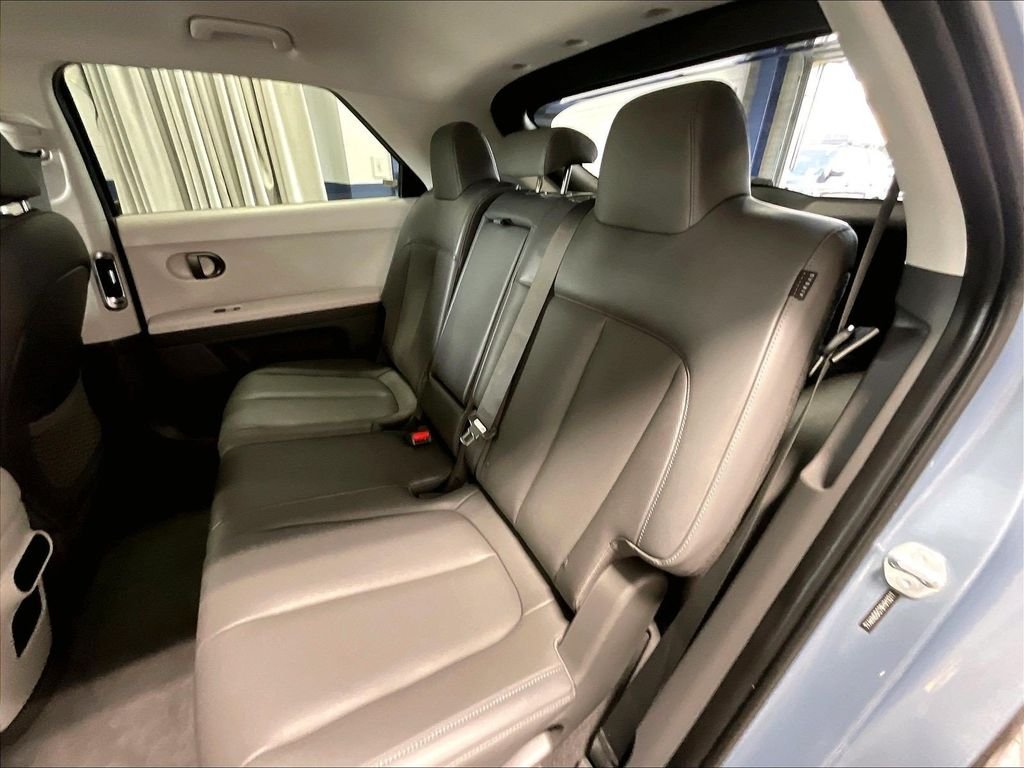 Used 2025 Blue Hyundai SEL image 15