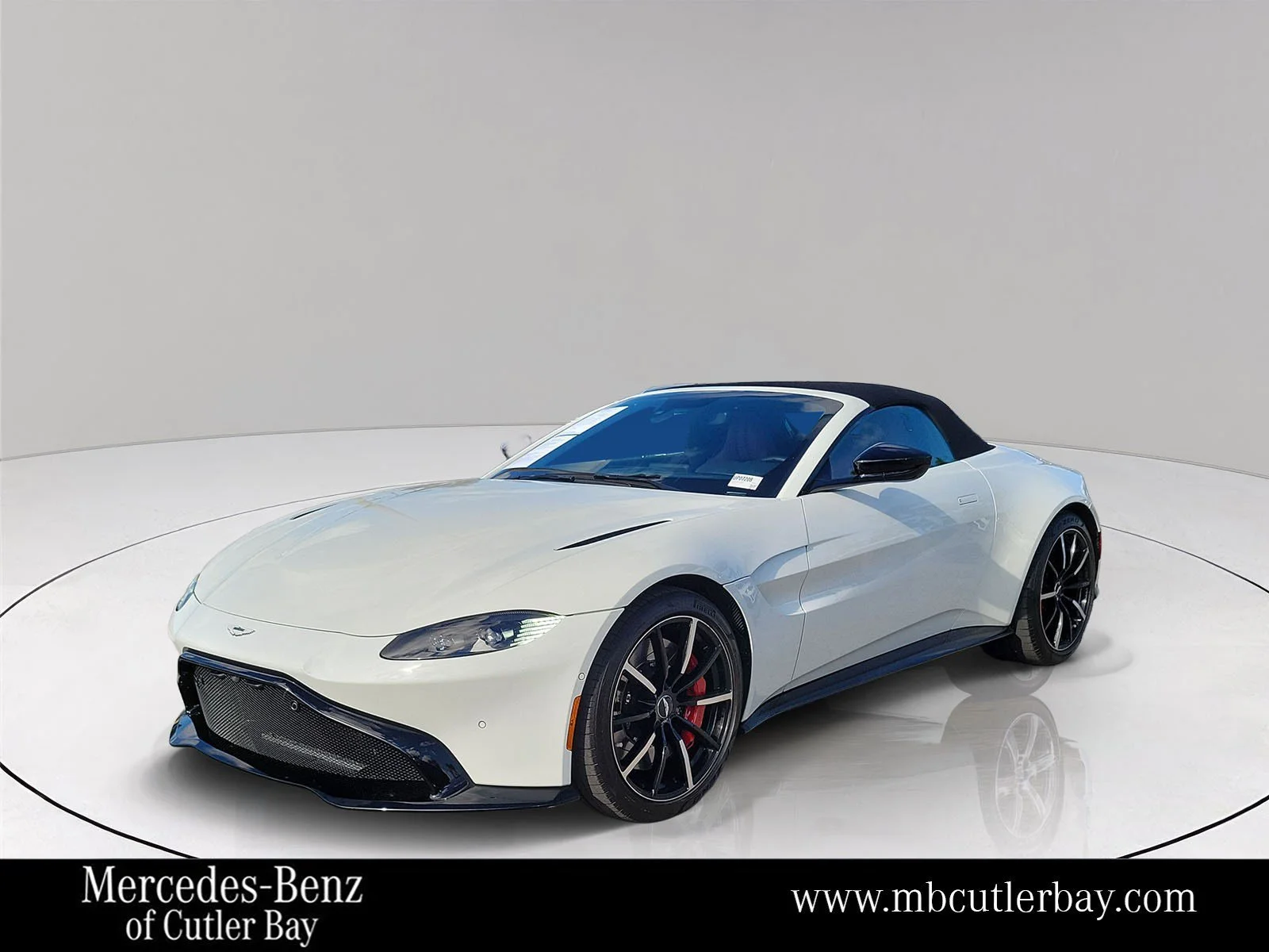 2023 Aston Martin Vantage