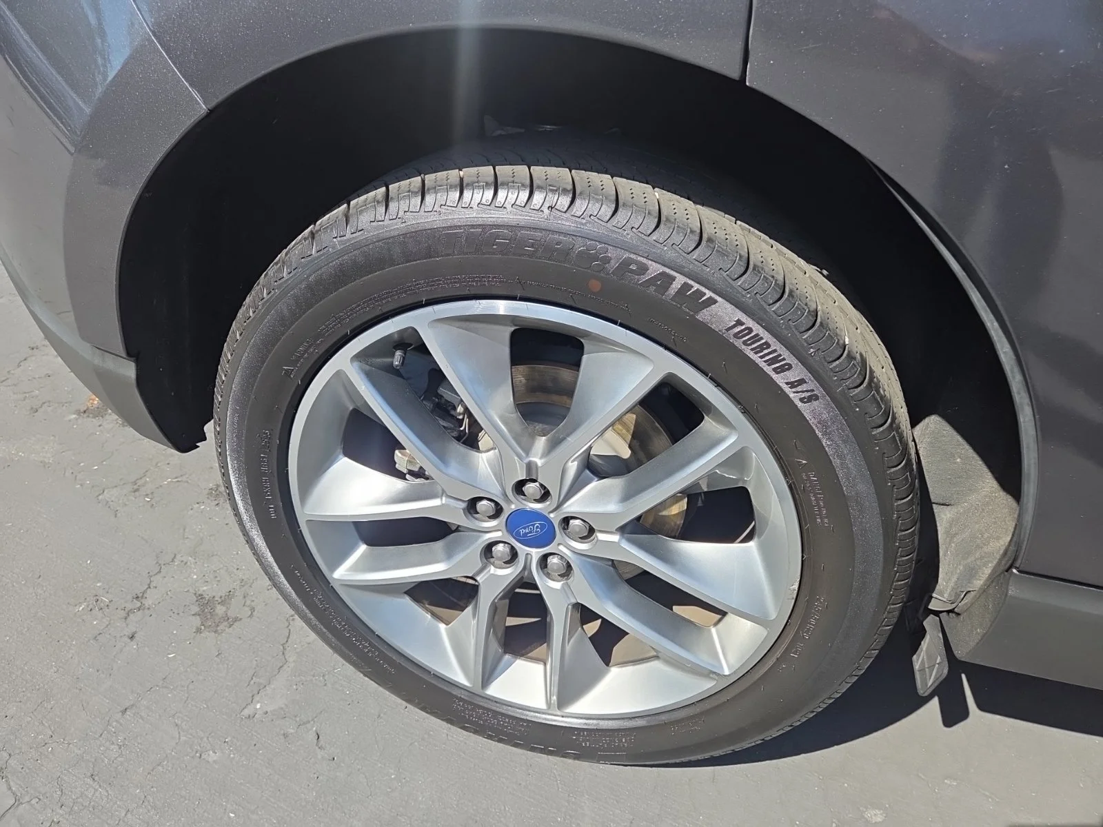 Certified Used 2018 Magnetic Ford Titanium image 4