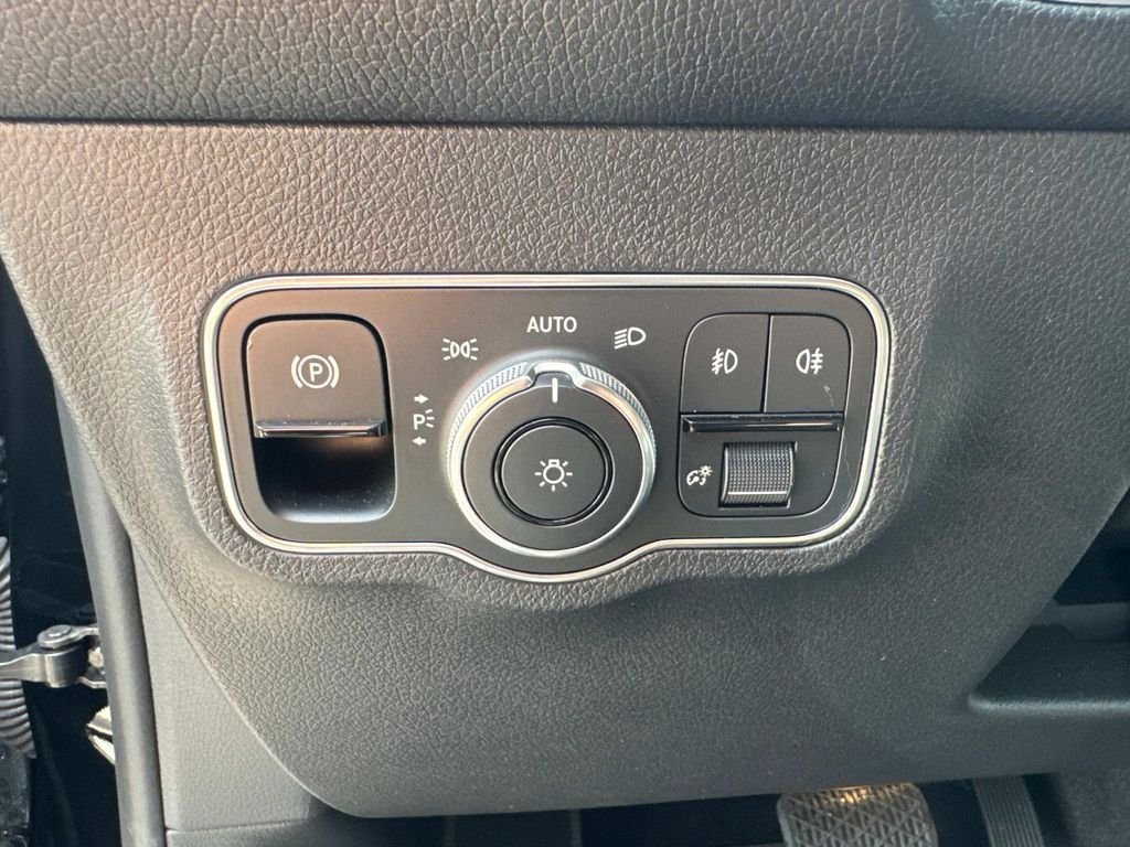 2024 Mercedes-Benz GLB Base - Photo 21