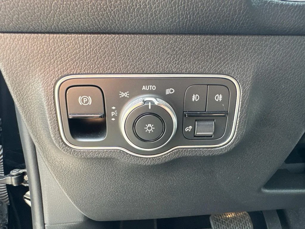 2024 Mercedes-Benz GLB Base - Photo 21