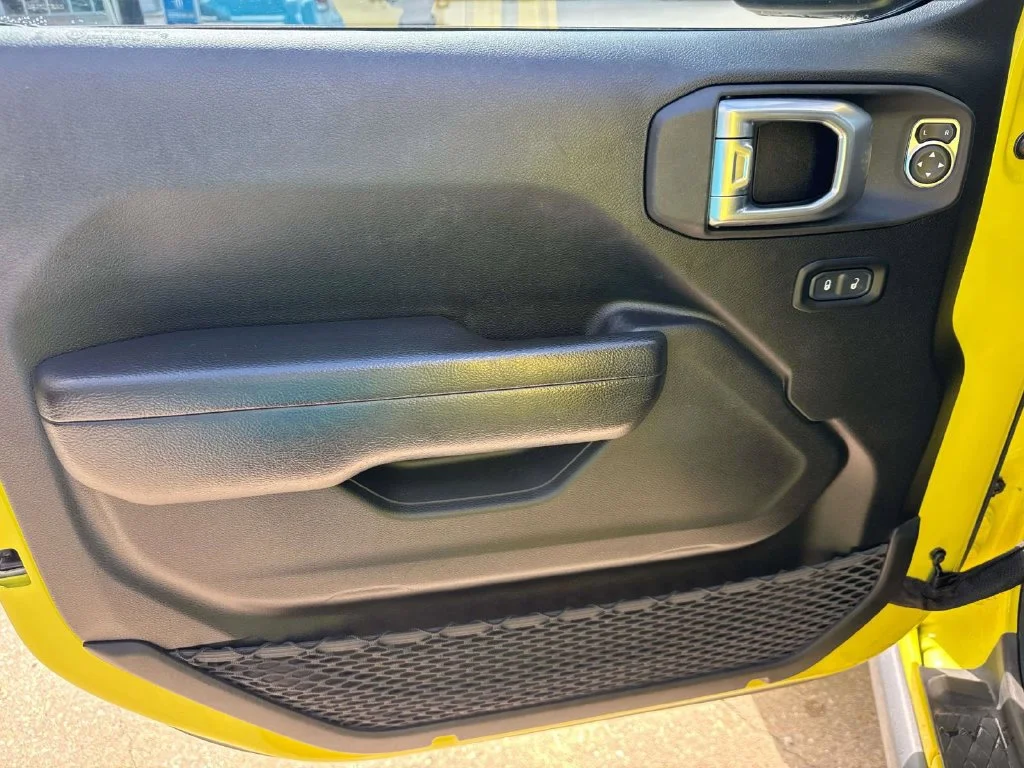 Used 2023 Yellow Jeep High Tide image 41