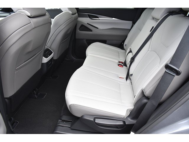 New 2027 GRAPHITE SHADOW INFINITI Luxe AWD image 26