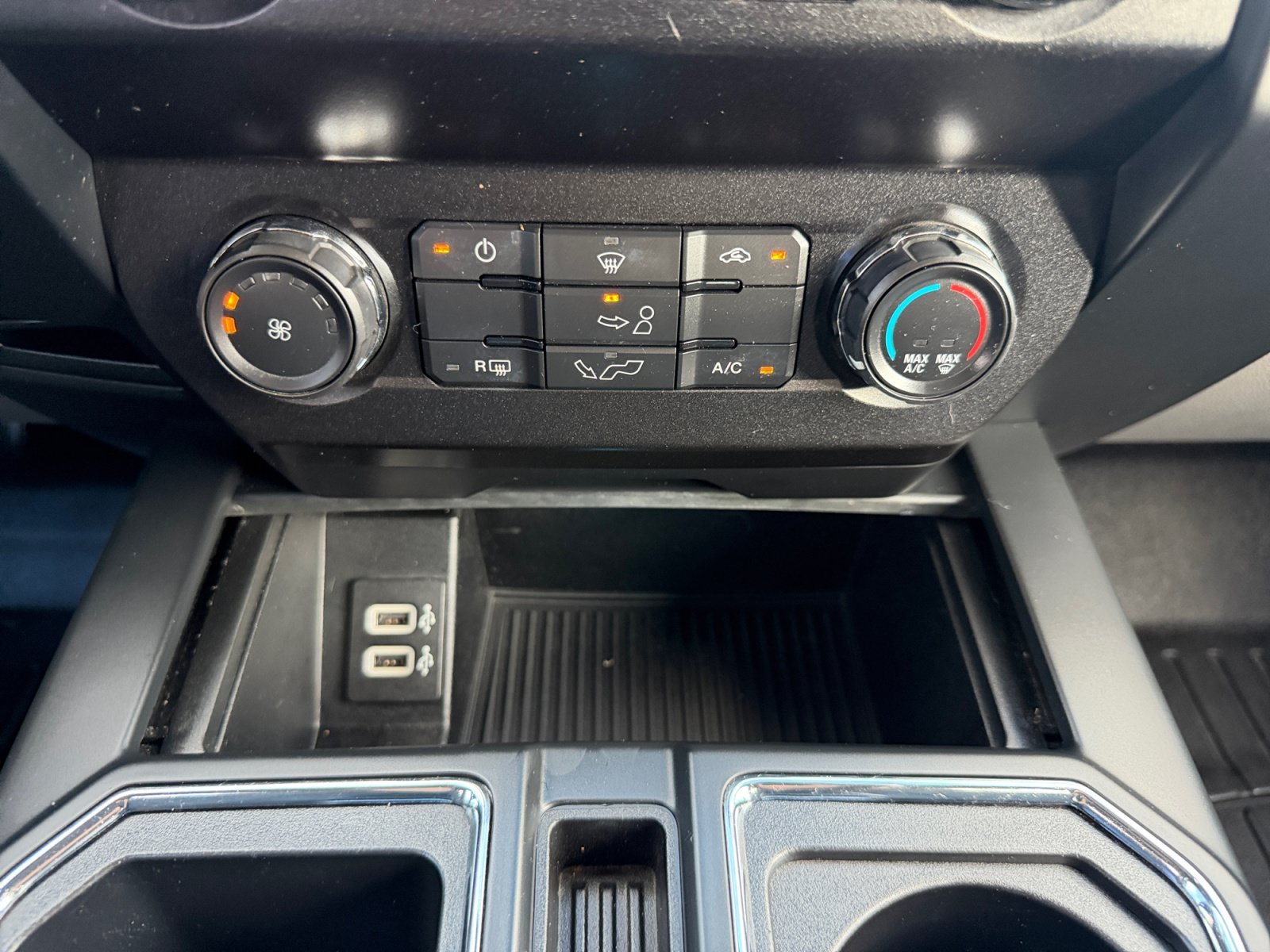 Used 2019 Oxford White Ford XL image 22