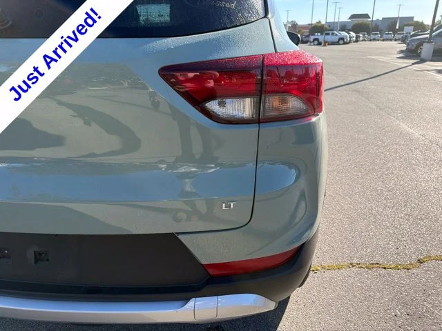 Used 2025 Green Chevrolet LT image 17