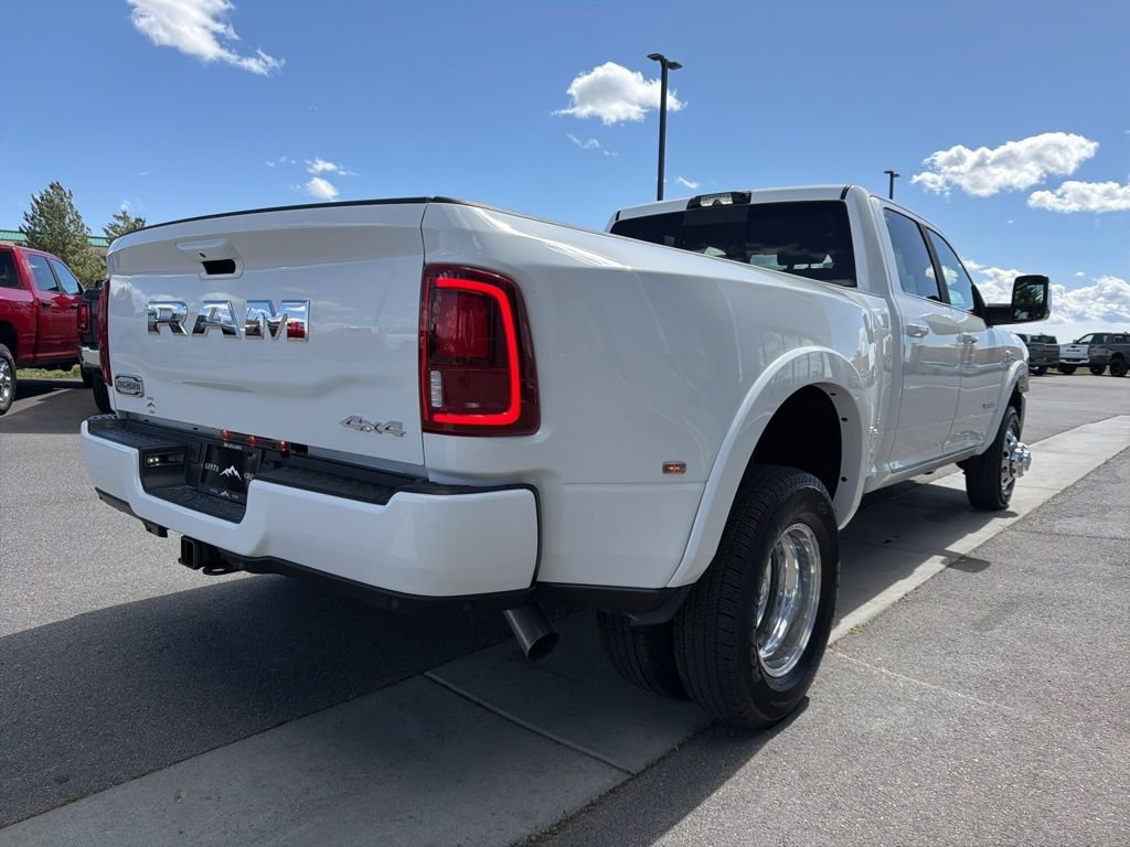 New 2026 Bright White Clear-Coat Exterior Paint RAM Limited Longhorn image 10