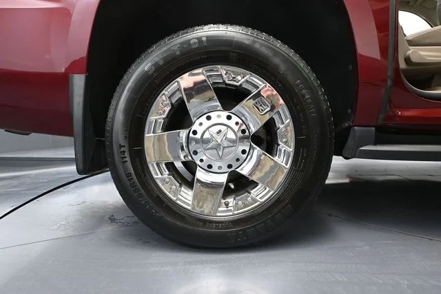2020 Chevrolet Suburban LT - Photo 17