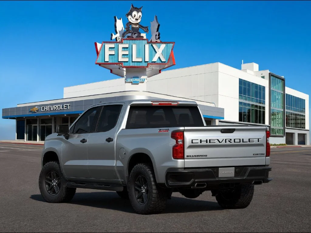 New 2026 Sterling Gray Metallic Chevrolet Custom Trail Boss image 2