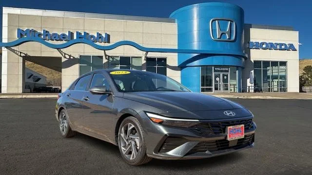 2024 Hyundai Elantra Limited