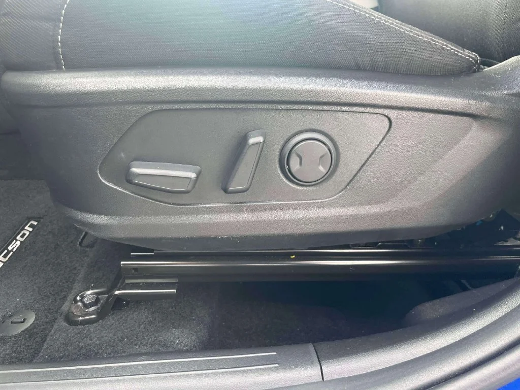 Certified Used 2024 Blue Hyundai SEL image 17