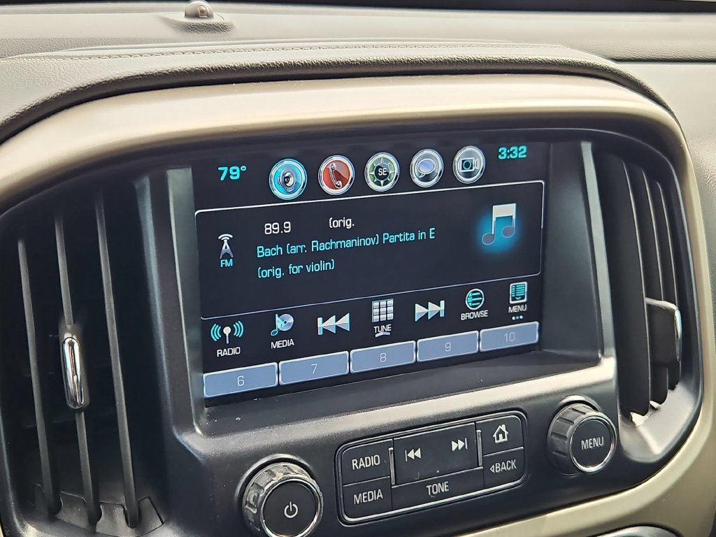 Used 2018 Summit White GMC Denali image 17