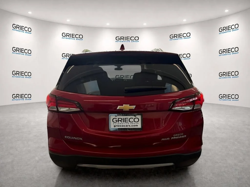 Used 2022 CHERRY RED TINTCOAT Chevrolet Premier image 6