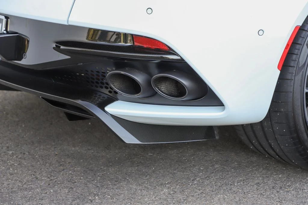 2019 Aston Martin DBS Superleggera Base - Photo 20