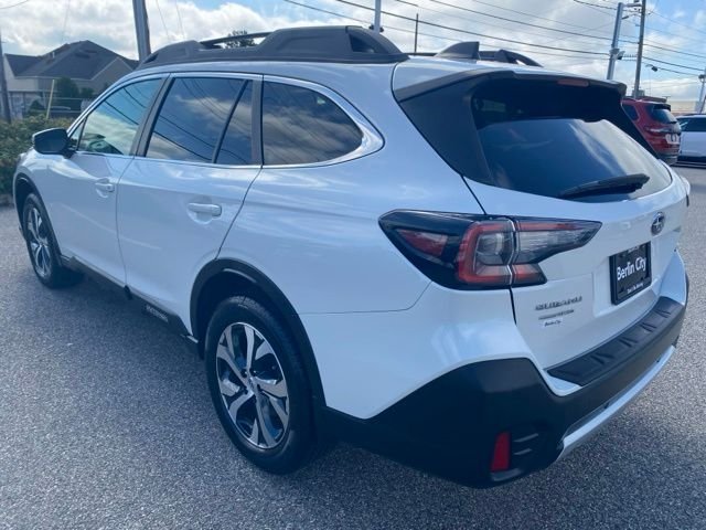 Used 2022 Crystal White Pearl Subaru Limited image 34