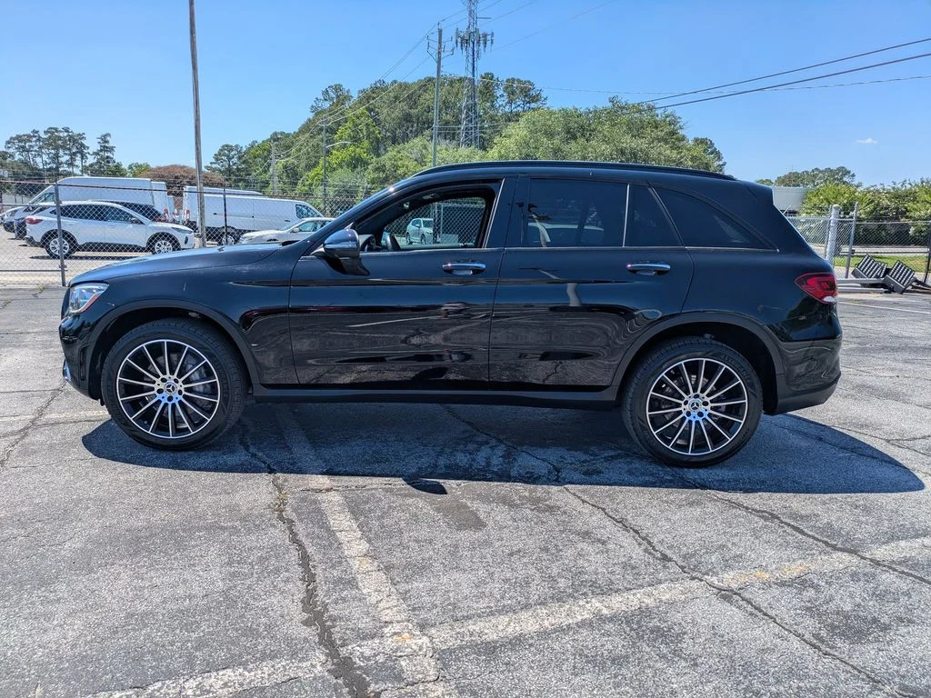 Used 2022  Mercedes-Benz GLC 300 image 7