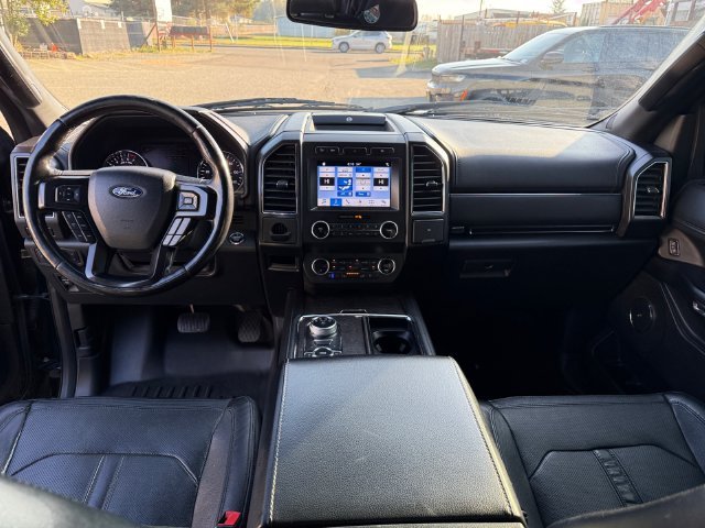 Used 2019 Black Metallic Ford Limited image 21
