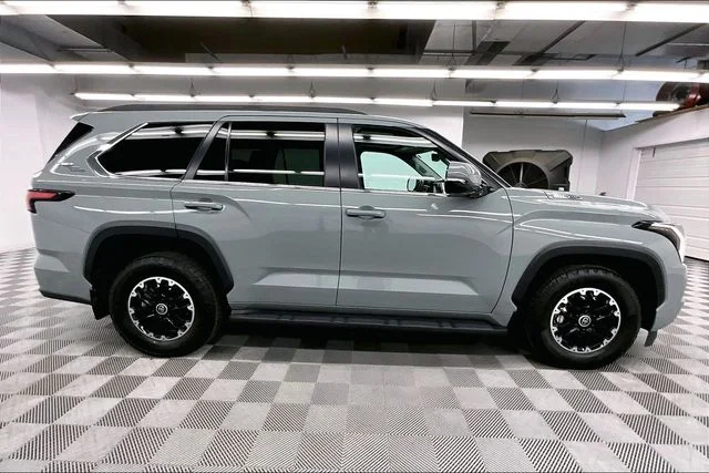 Used 2024 Lunar Rock Toyota SR5 image 14