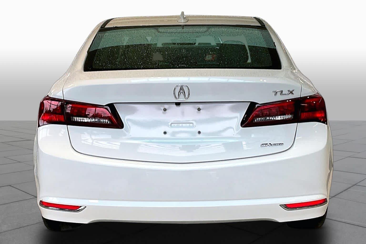 Used 2015 Bellanova White Pearl Acura V6 Tech image 5